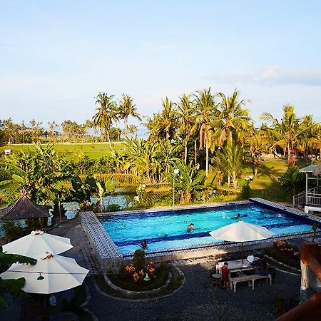 Barn N Bunk Hotel กีอันยาร์ ภายนอก รูปภาพ