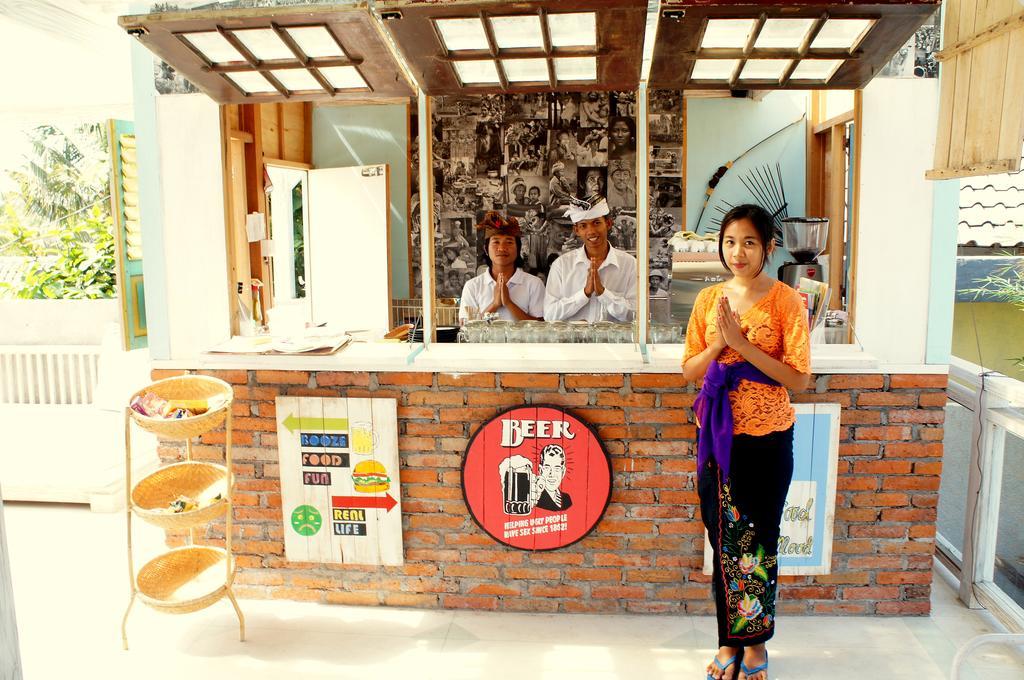 Barn N Bunk Hotel กีอันยาร์ ภายนอก รูปภาพ