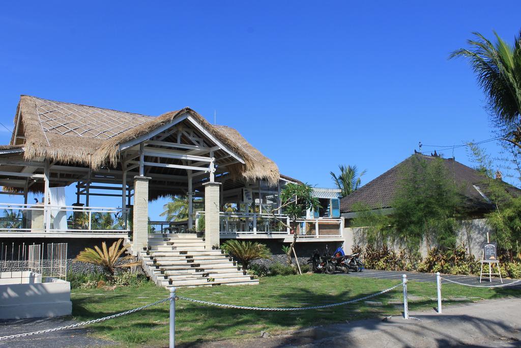 Barn N Bunk Hotel กีอันยาร์ ภายนอก รูปภาพ