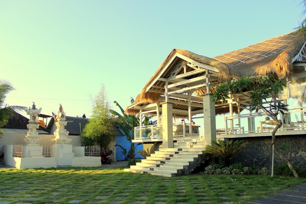 Barn N Bunk Hotel กีอันยาร์ ภายนอก รูปภาพ